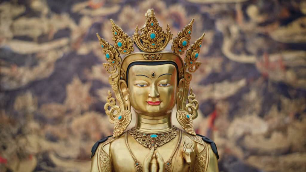 chenrezig statue front face
