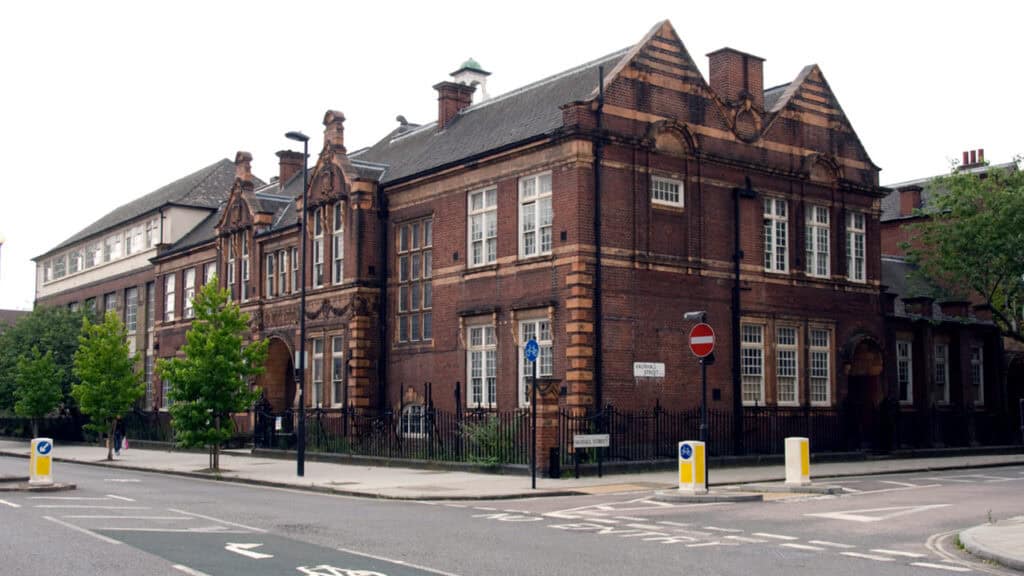 beaufoy institute from black prince road