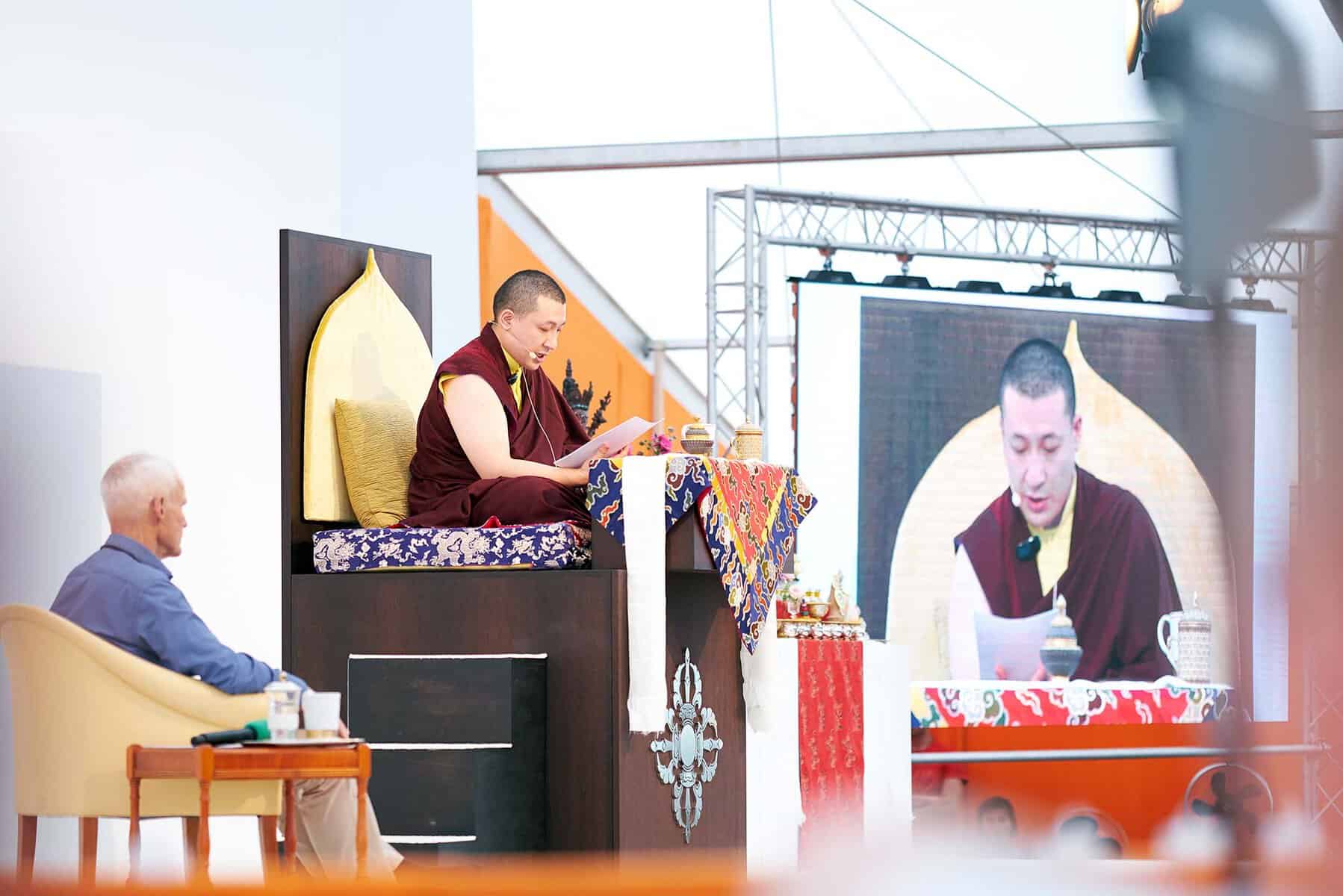 The Karmapa on Courage as Compassion